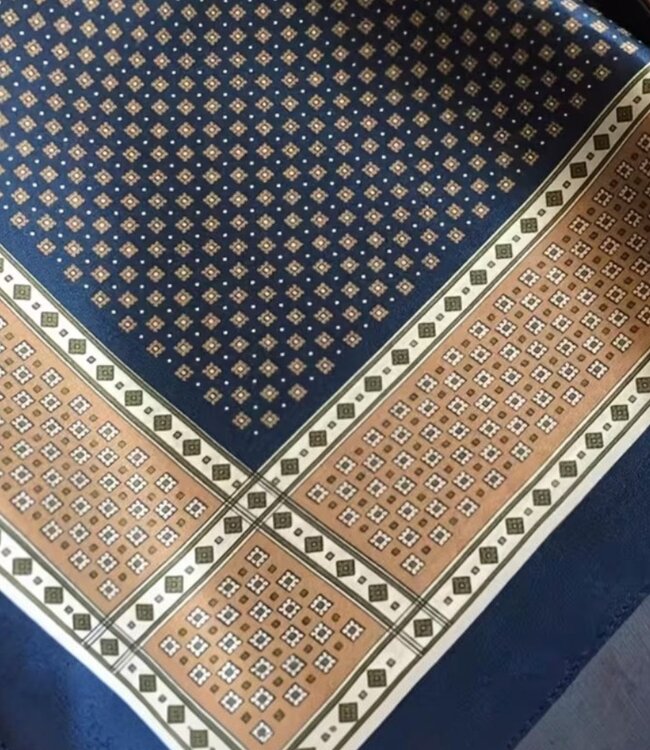 korte vierkante dames sjaal klassiek navy 70x70cm
