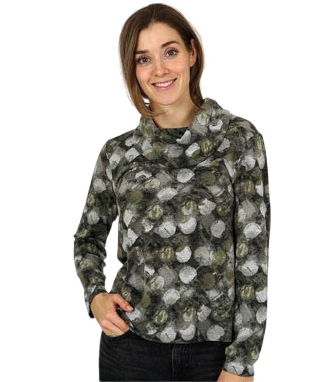 zachte dames pullover met hangcol en print groen Gabriella K.