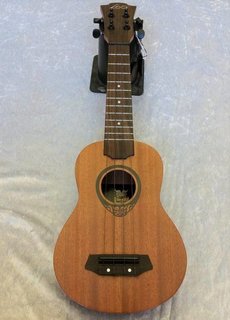 Lâg Guitars LAG TKU 10S Tiki Soprano Ukulele w/bag