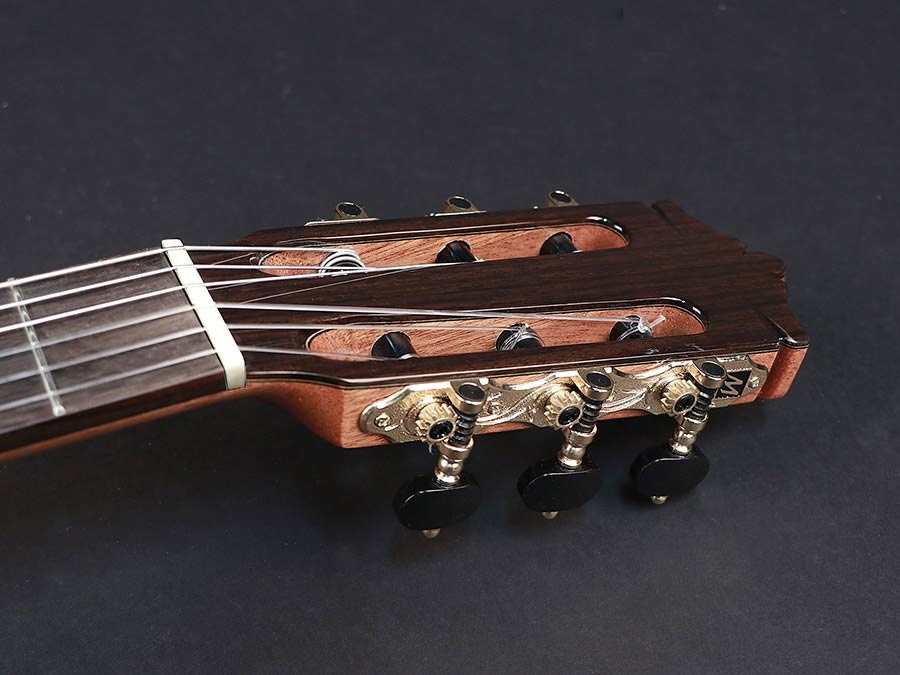 Martinez (SALE) Martinez MC-88S