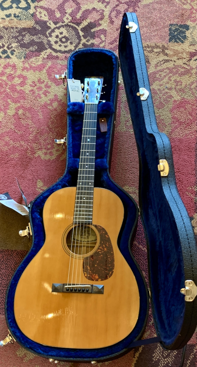 Atkin (PRICE DROP!) Atkin E00 12 Fret Essential 00 Natural Aged