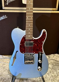 G&L G&L Tribute ASAT Classic Bluesboy Lake Placid Blue