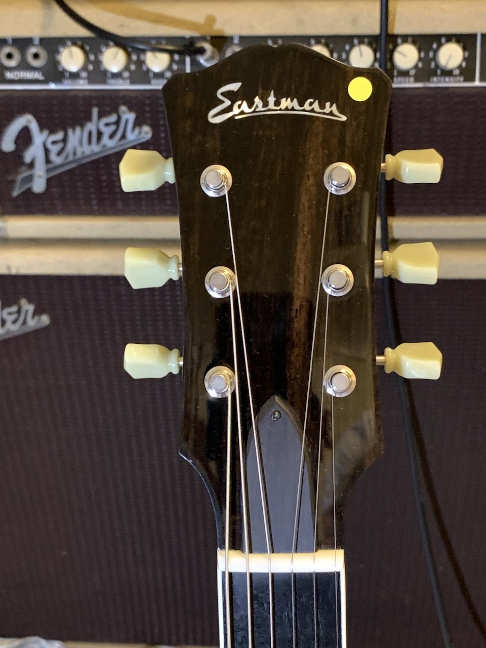 Eastman (SALE!) Eastman SB59-SB Sunburst  Nitro Finish