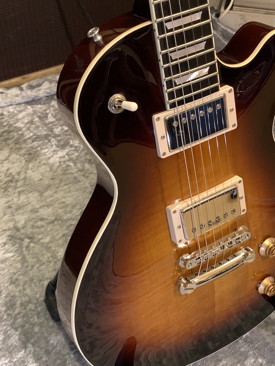 Eastman (SALE!) Eastman SB59-SB Sunburst  Nitro Finish