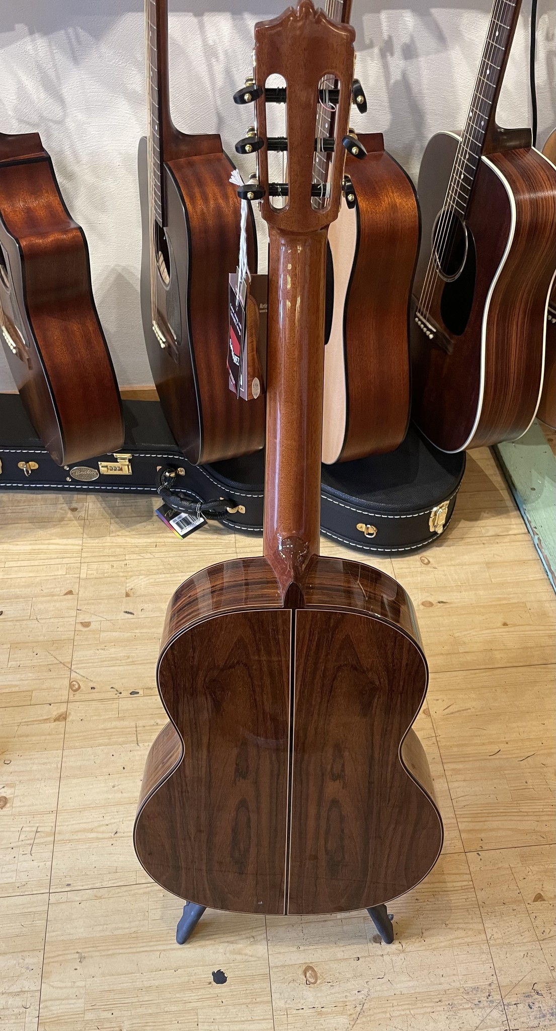 Martinez (AFGEPRIJSD) Martinez MC-98C