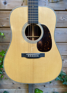 C. F. Martin & Co. Martin D-28 Authentic 1937 VTS