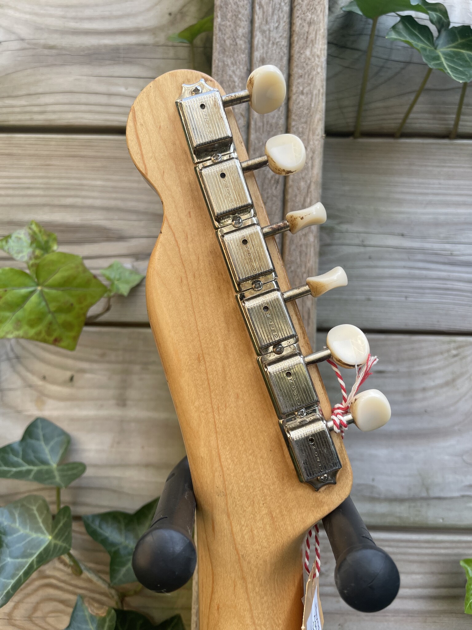 Hayride Hayride Telecaster Candy Apple Red