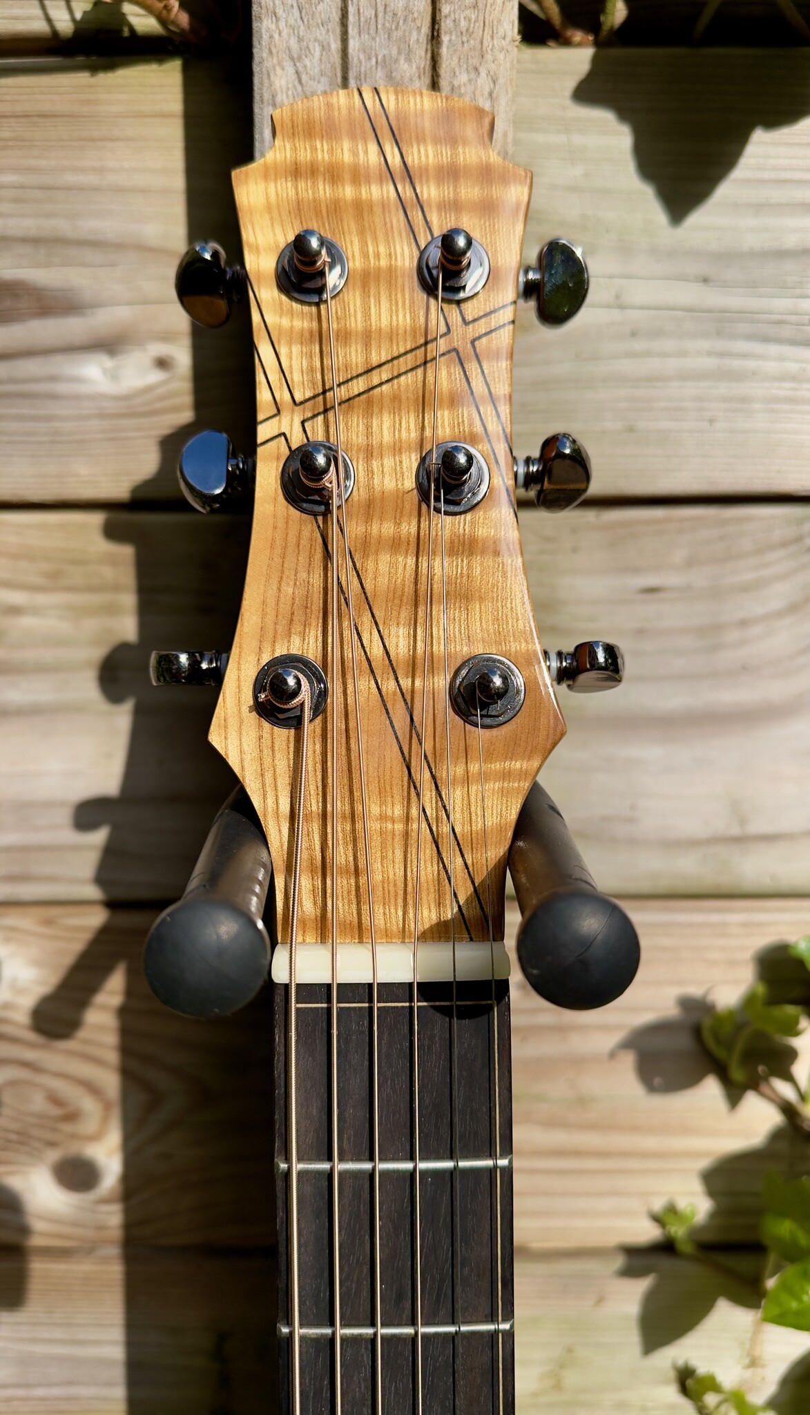 Hozen Guitars (SALE) Hozen Guitars Black Label MJ Flamed Maple