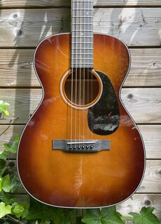 C. F. Martin & Co. Martin Custom Shop 0-14 Fret Amberburst