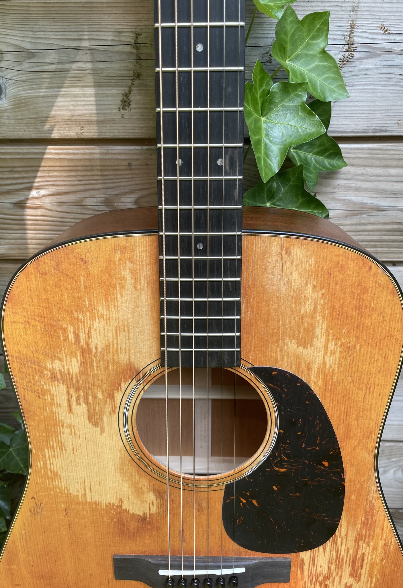 C. F. Martin & Co. (AFGEPRIJSD!) Martin D-18 Street Legend