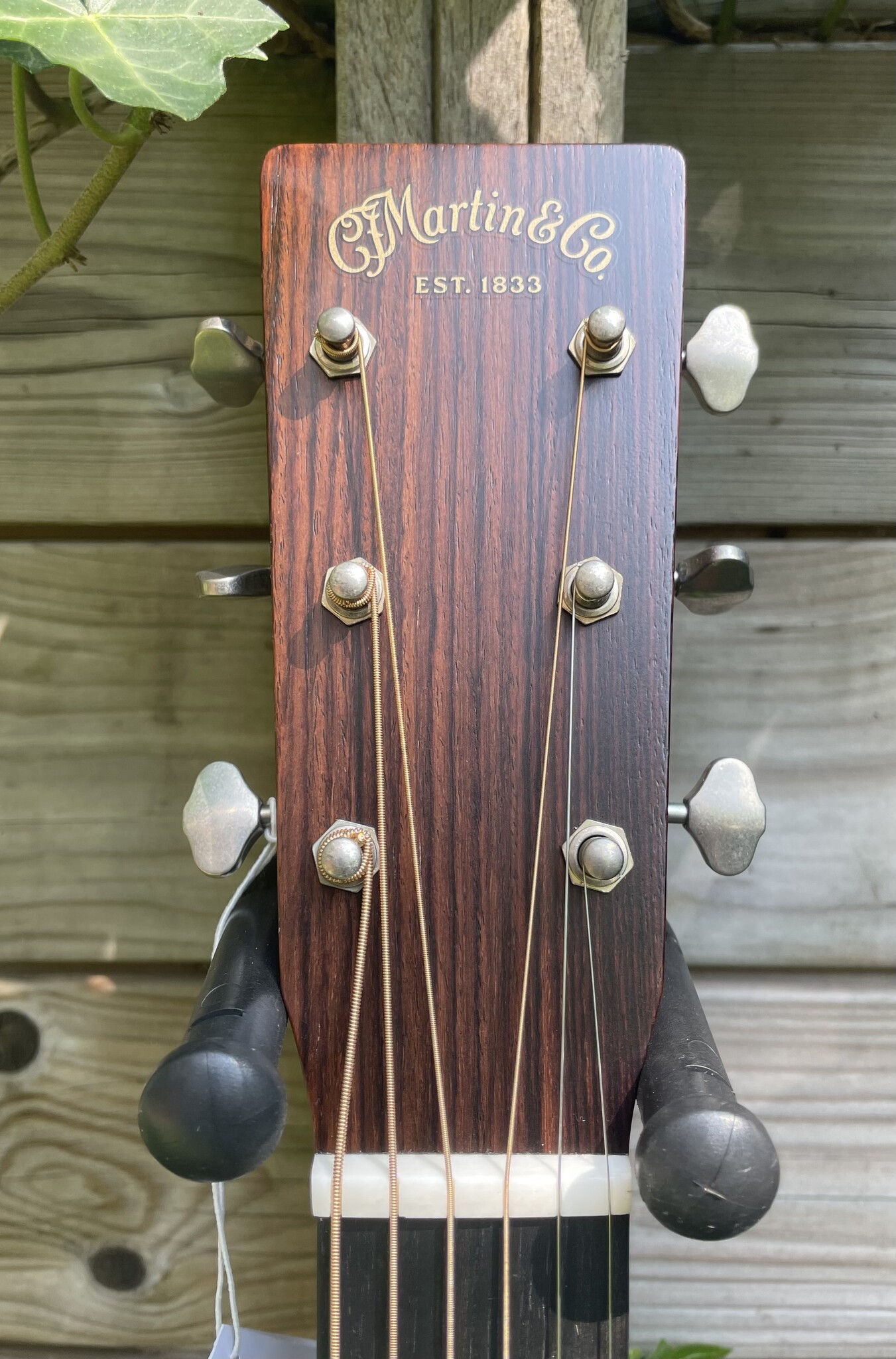C. F. Martin & Co. (AFGEPRIJSD!) Martin D-18 Street Legend