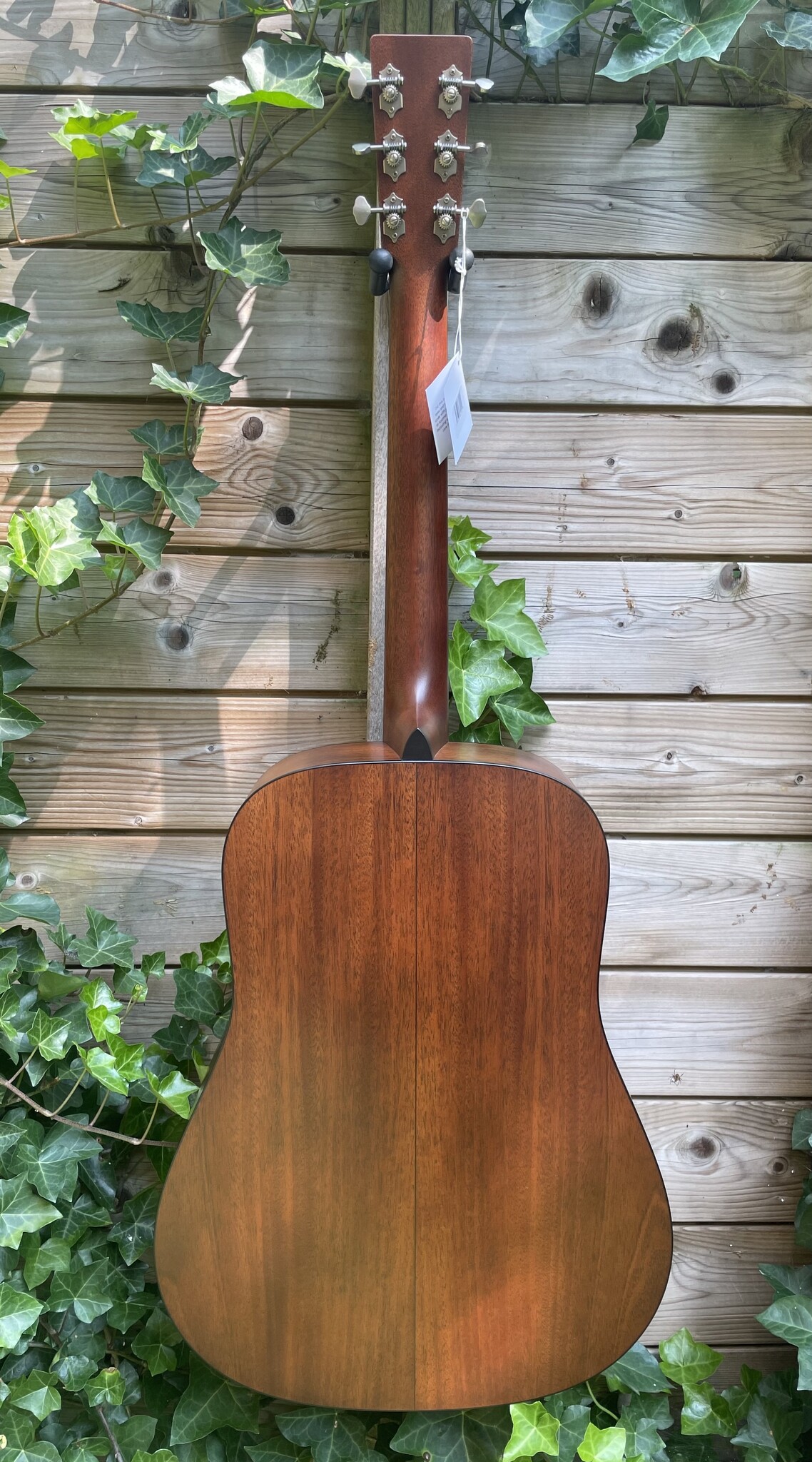 C. F. Martin & Co. (AFGEPRIJSD!) Martin D-18 Street Legend