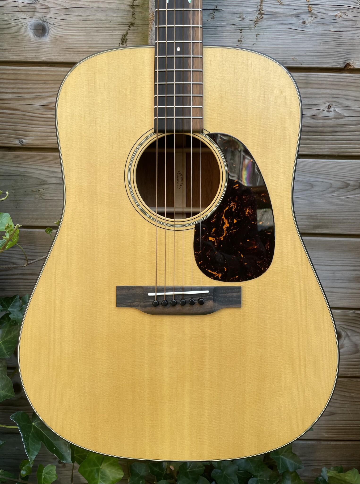 C. F. Martin & Co. (SALE!) Martin D-18 Satin