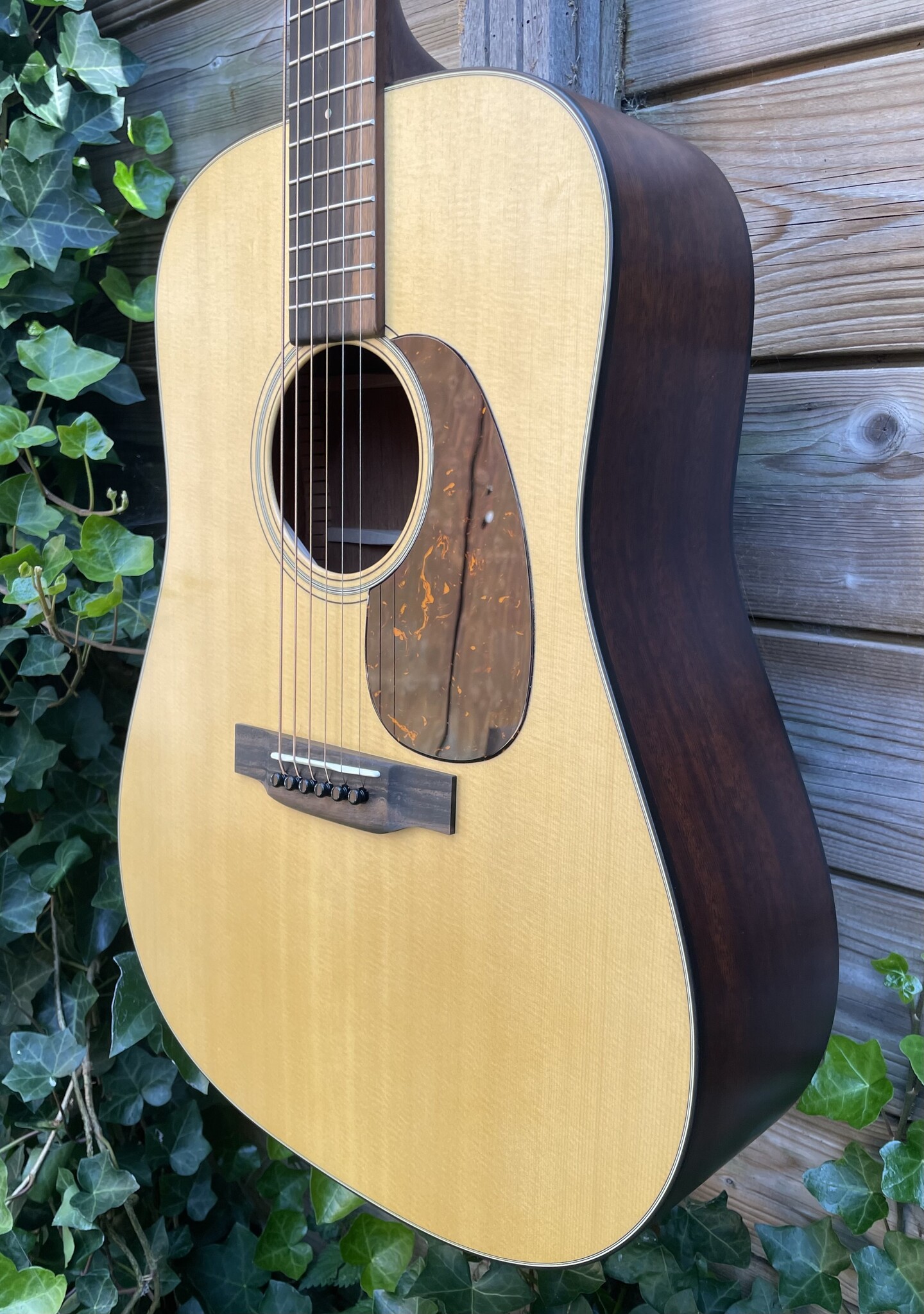 C. F. Martin & Co. (SALE!) Martin D-18 Satin