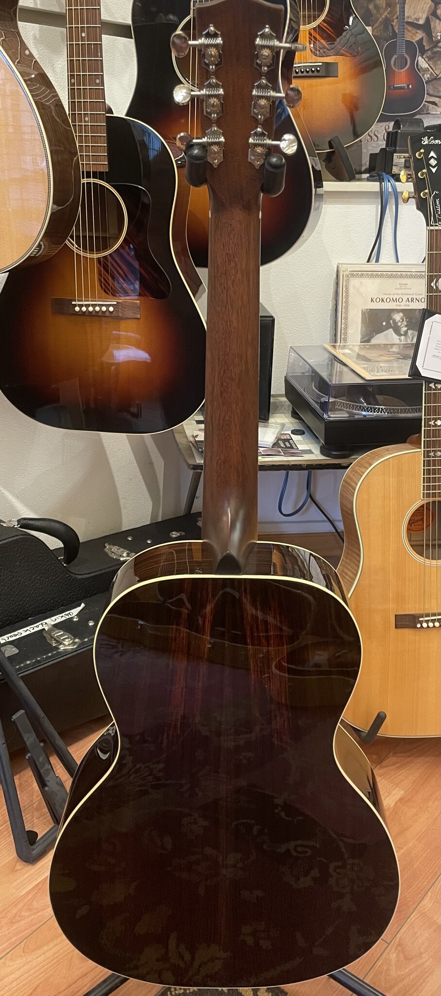 Huss & Dalton (AFGEPRIJSD!) Huss & Dalton Crossroads 12-Fret Custom