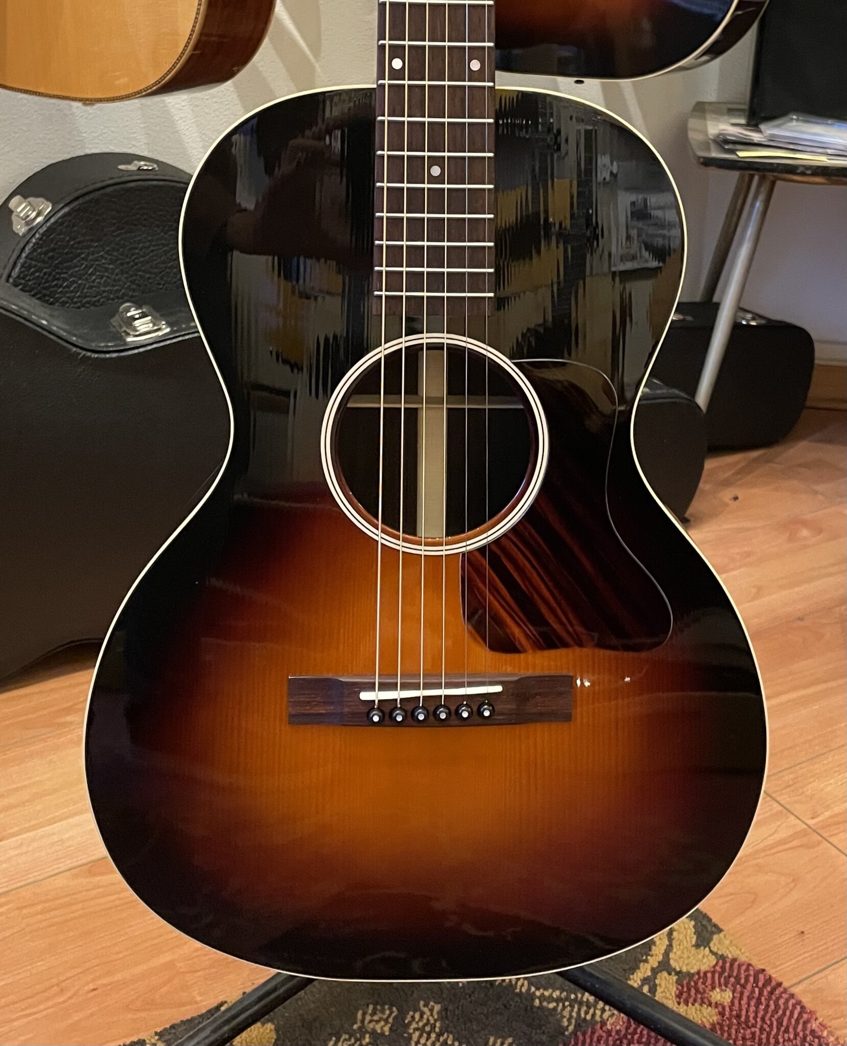 Huss & Dalton (AFGEPRIJSD!) Huss & Dalton Crossroads 12-Fret Custom