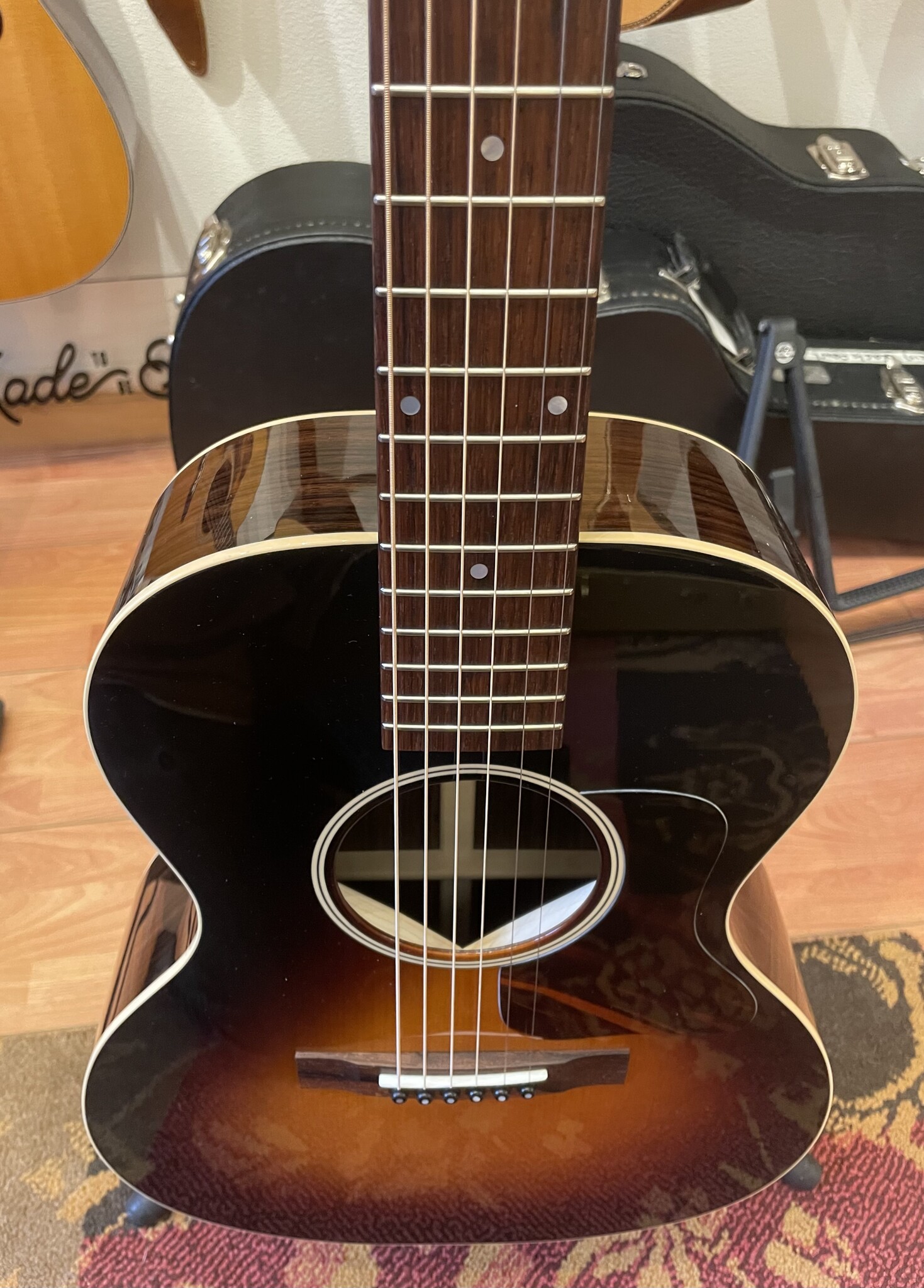 Huss & Dalton (AFGEPRIJSD!) Huss & Dalton Crossroads 14-Fret Custom