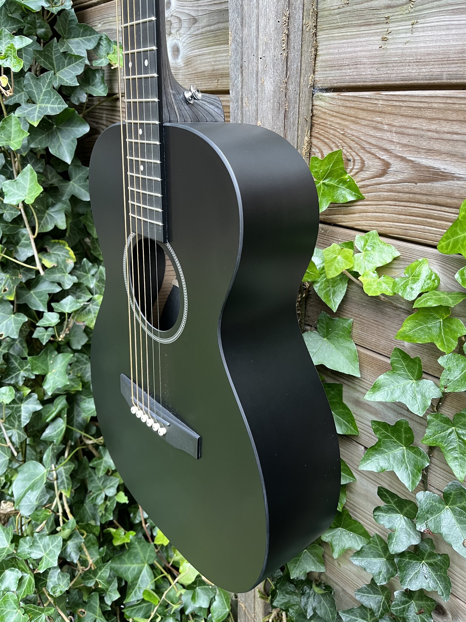 C. F. Martin & Co. Martin 0-X1 Black X-Series