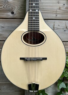 Eastman Eastman PCH-M104 Natural A-style Mandoline