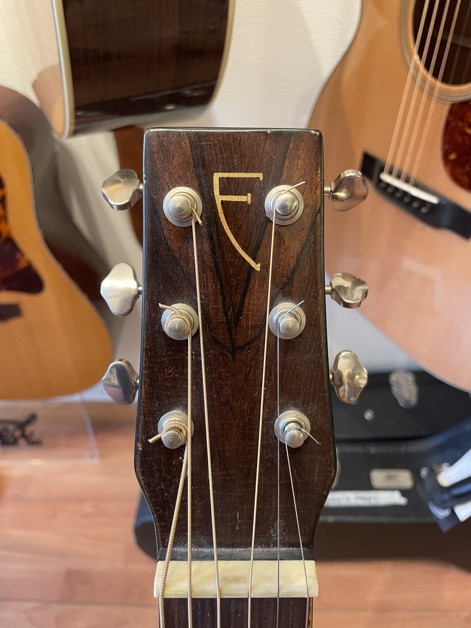 Fern's Guitars Fern's Guitars Weissenborn Lapsteel
