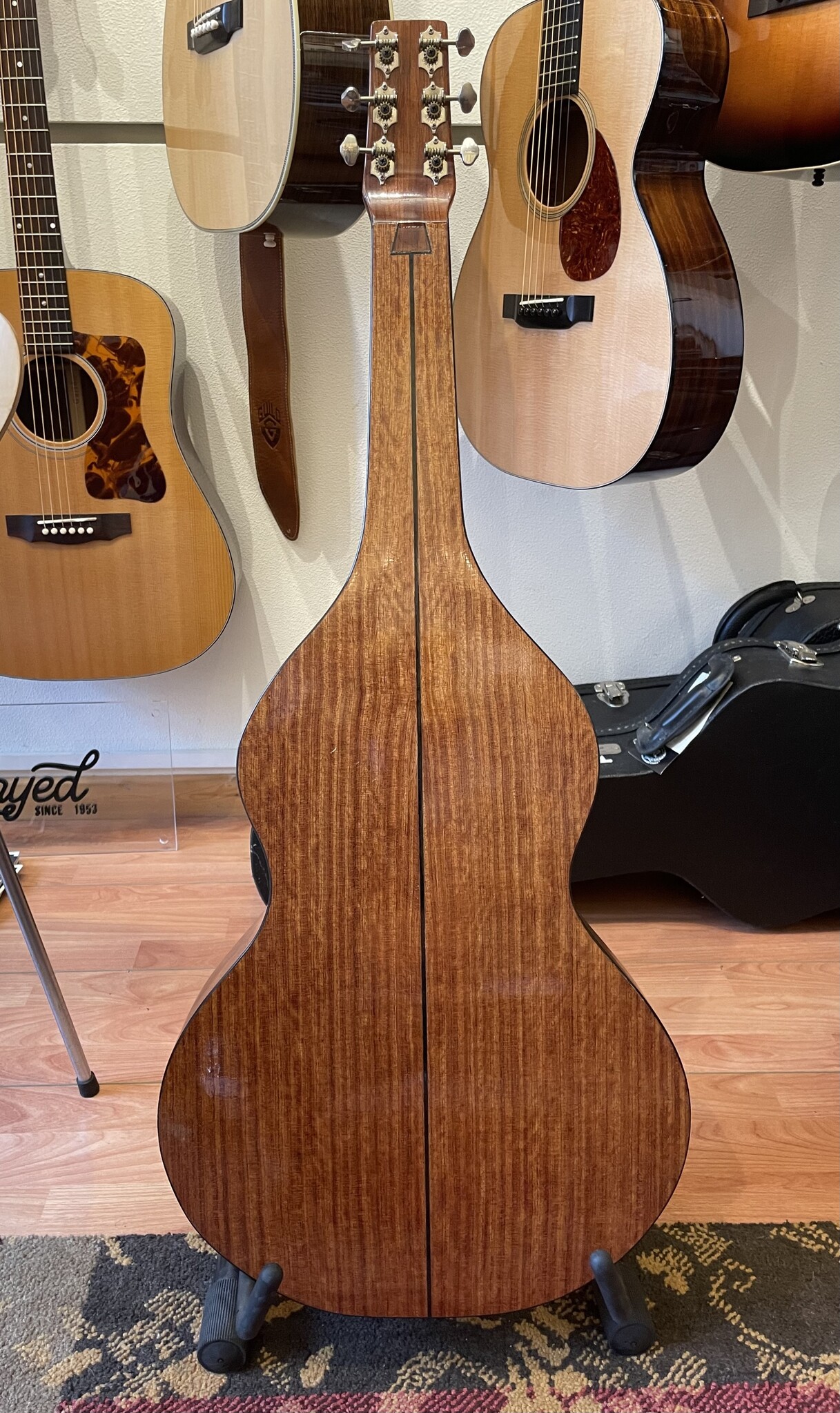 Fern's Guitars Fern's Guitars Weissenborn Lapsteel