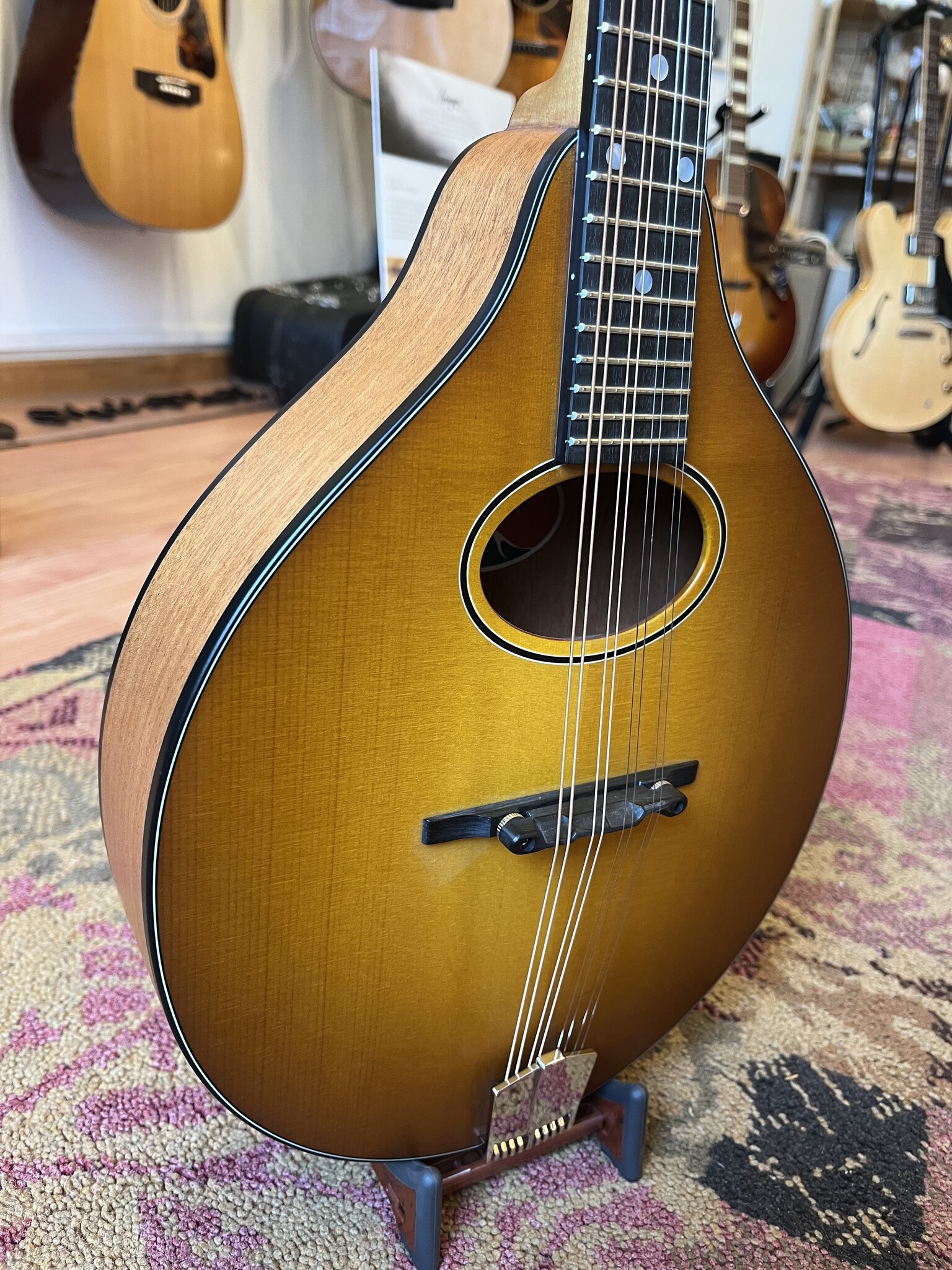 Eastman Eastman PCH-M104 Goldburst A-Style