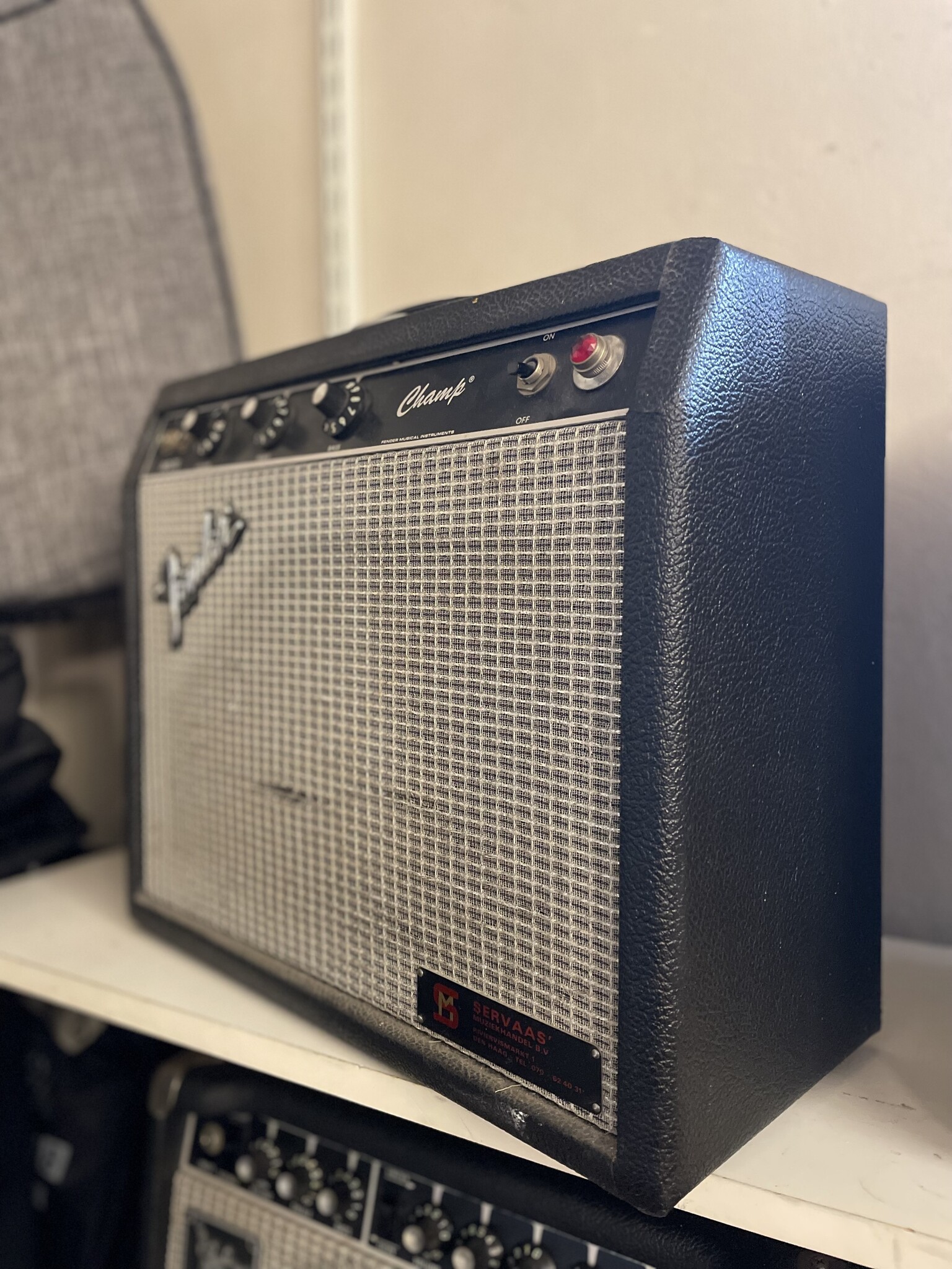 Fender 1981 Fender Champ Combo Blackface 1x8"