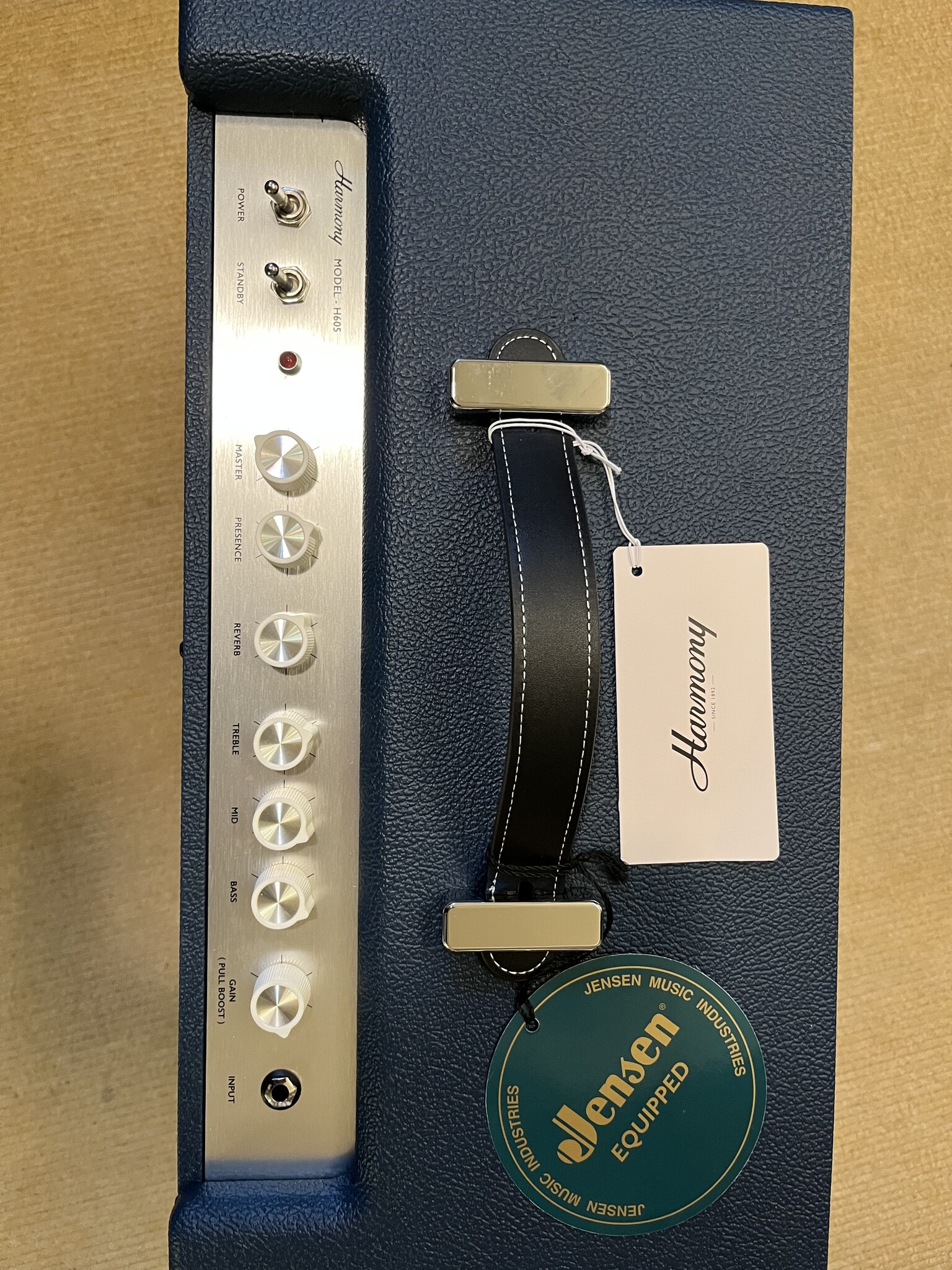 Harmony Harmony 6 Series H605 Combo 1x8"