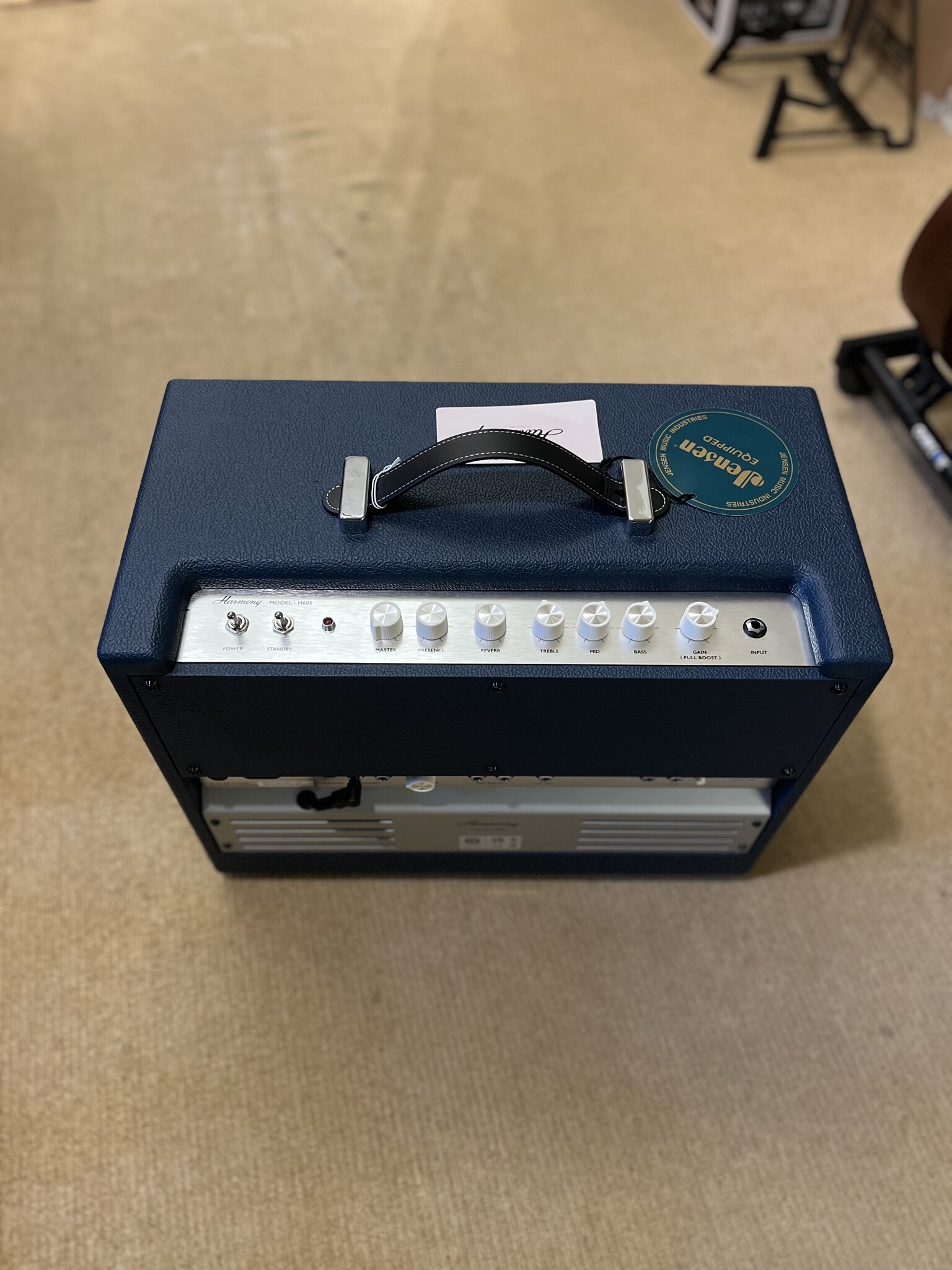 Harmony Harmony 6 Series H605 Combo 1x8"