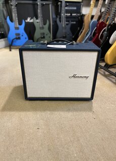 Harmony Harmony 6 Series H605 Combo 1x8"