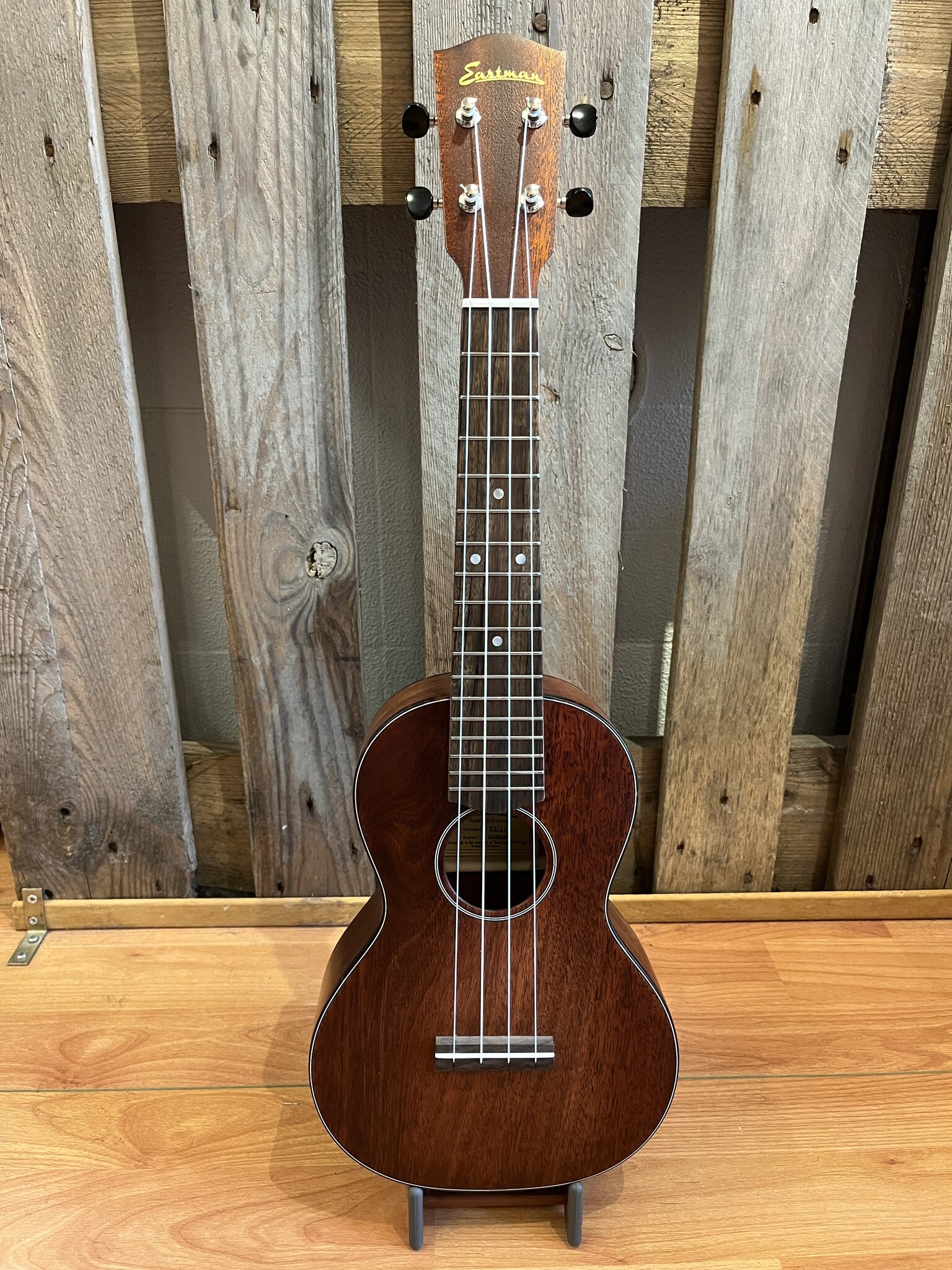 Eastman Eastman EU1C Concert Ukulele