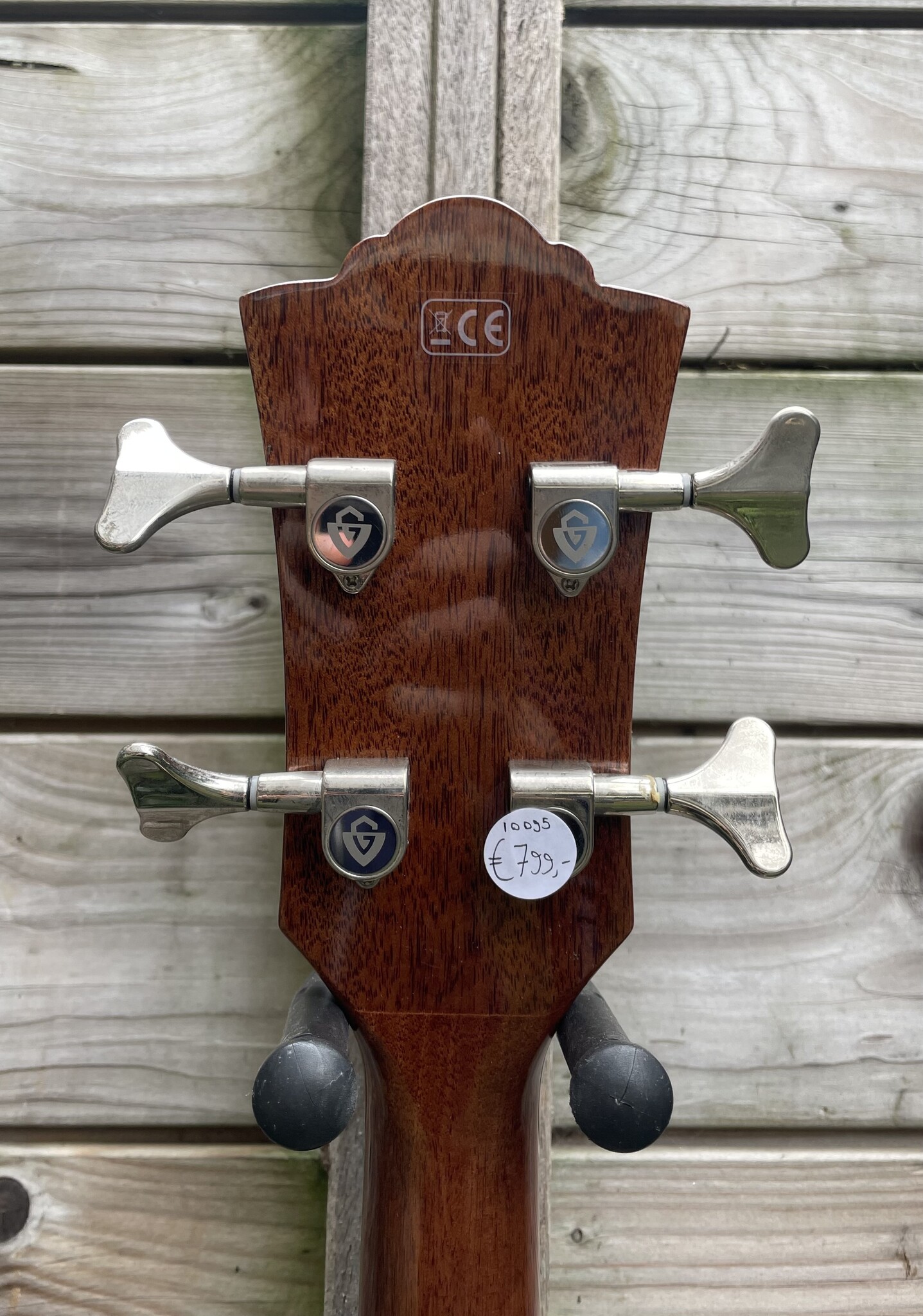 Guild Guild B-140E NAT Westerly Series w/Fishman
