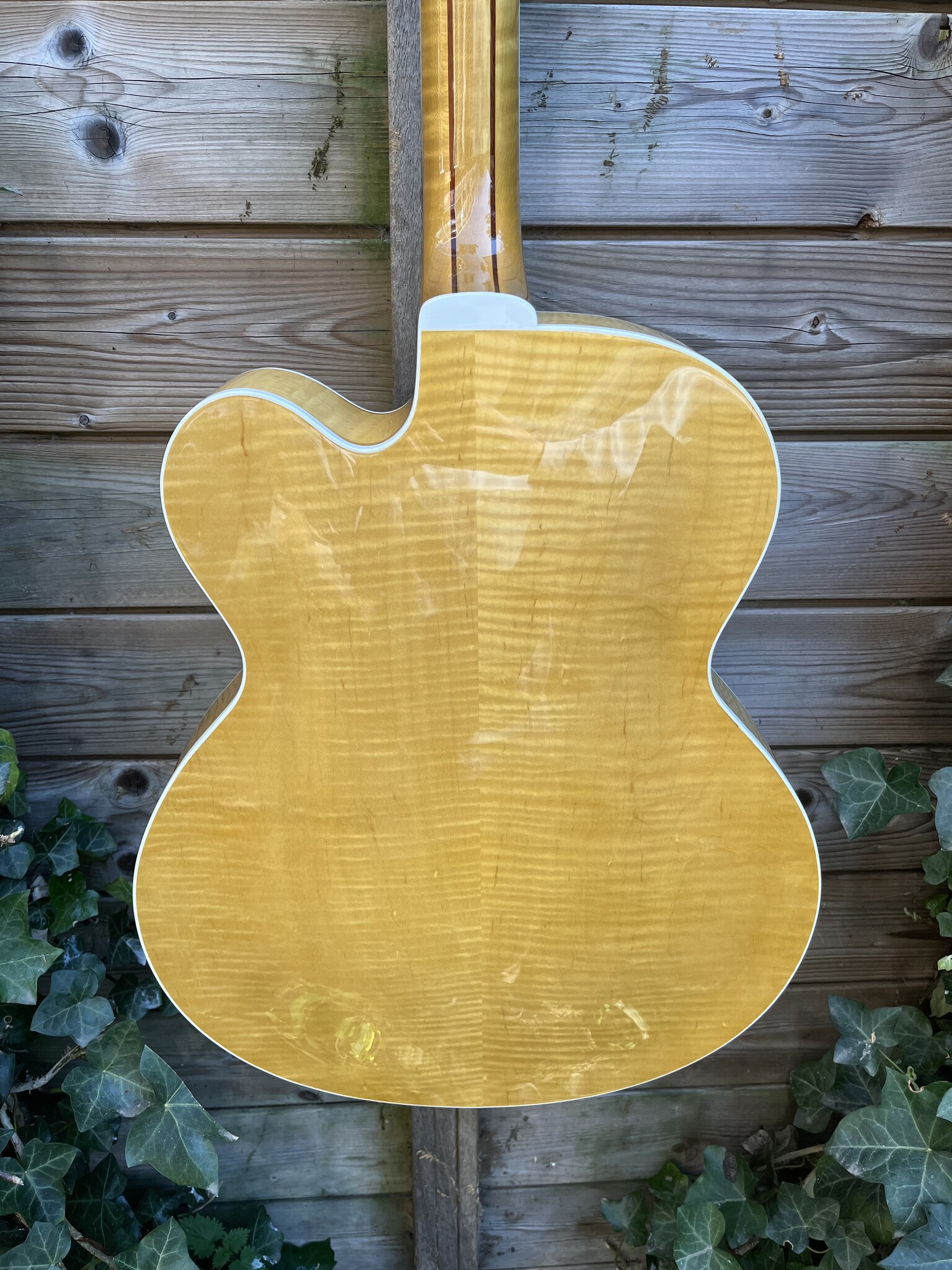 Heritage Heritage Eagle Classic Antique Natural