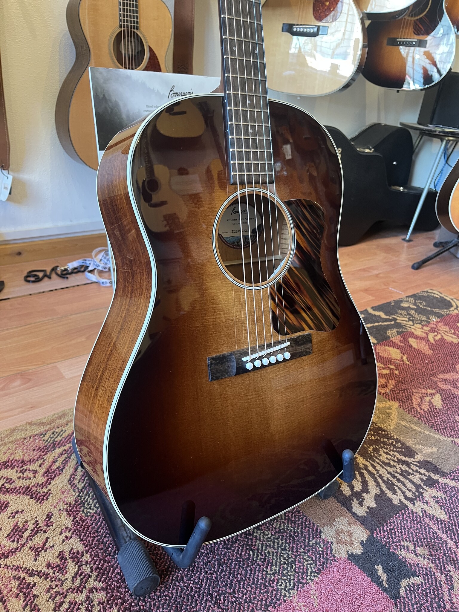 Bourgeois Bourgeois Touchstone Slope Shoulder Dreadnought 'The Standard'/TS