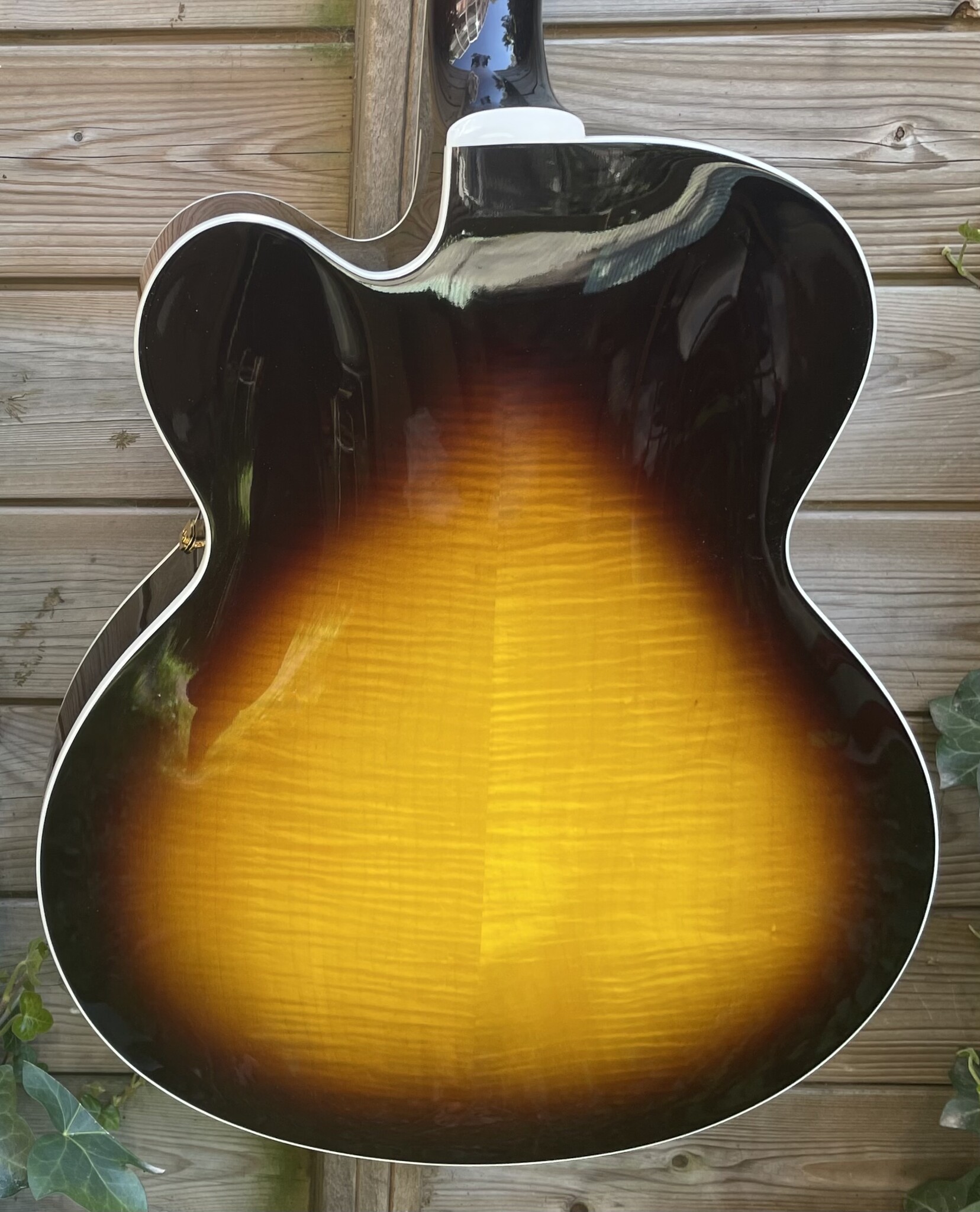 Heritage Heritage Eagle Classic Original Sunburst