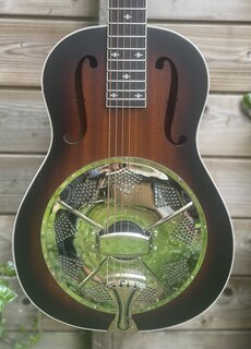 Royall Royall Single Cone 12-Fret Resonator Hobo Sunburst HB12/SB