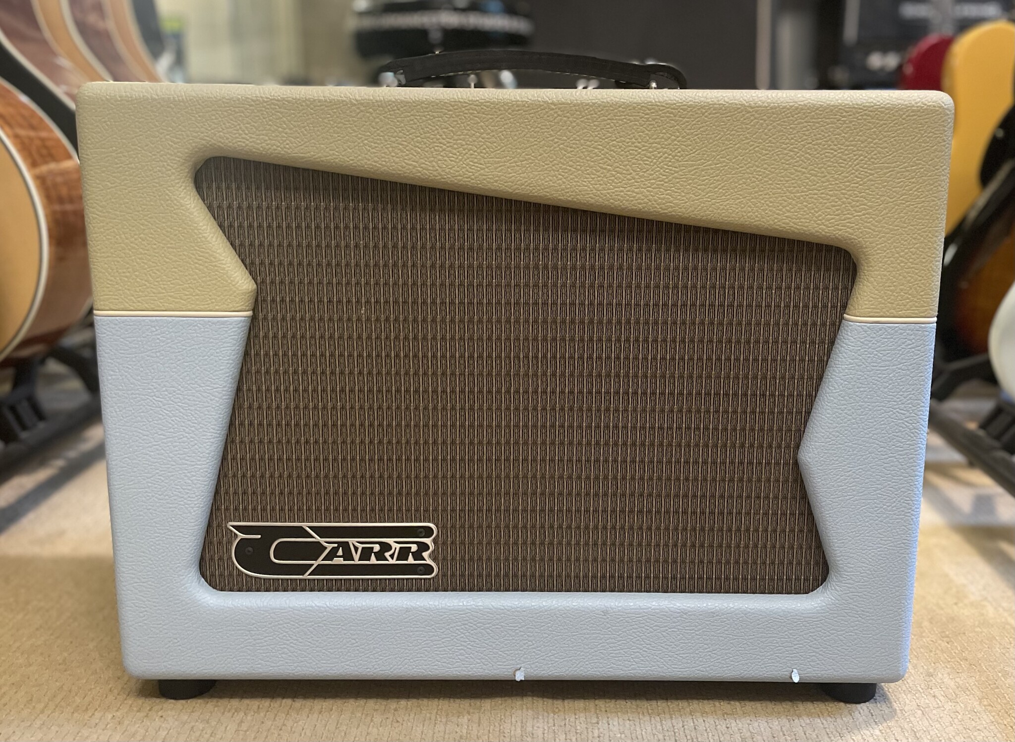 Carr (AFGEPRIJSD!) Carr Skylark 1x12" Tube Combo Cream/Sonic Blue