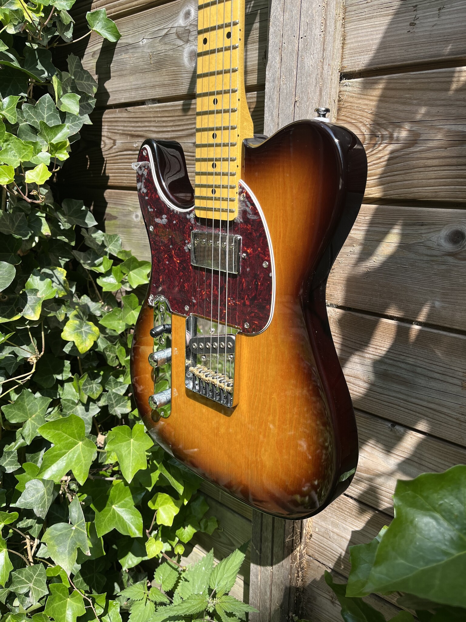 G&L (ON HOLD!) G&L Tribute ASAT Classic Bluesboy 'Lefty' Sunburst