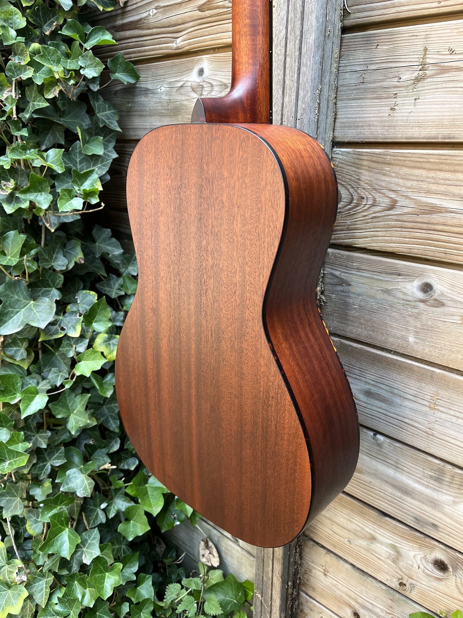 Eastman Eastman E1P-CLA Parlor