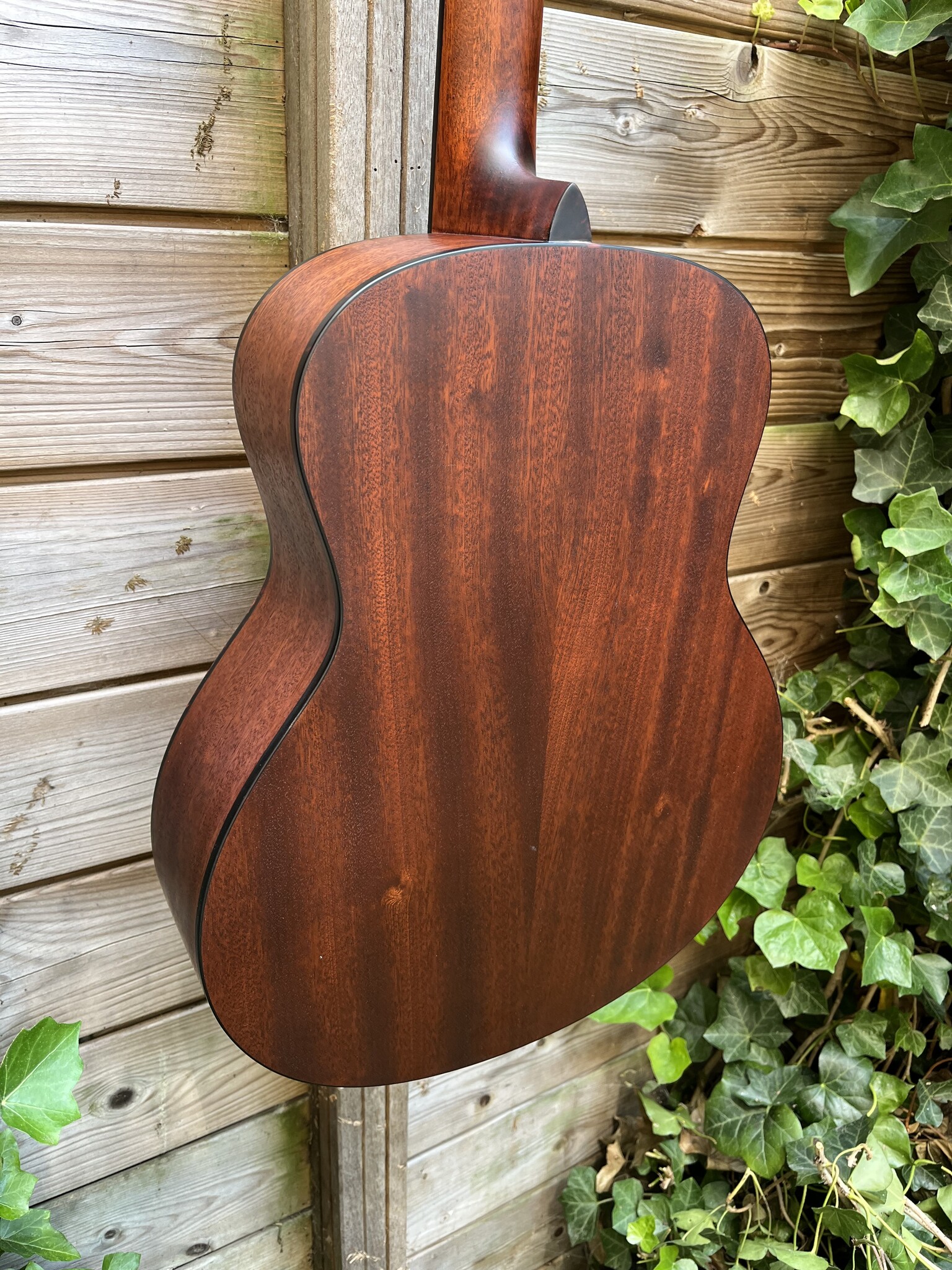 Eastman Eastman ACTG-1 All Solid Travel Guitar w/gigbag