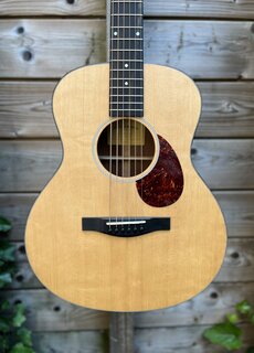 Eastman Eastman ACTG-1 All Solid Travel Guitar w/gigbag