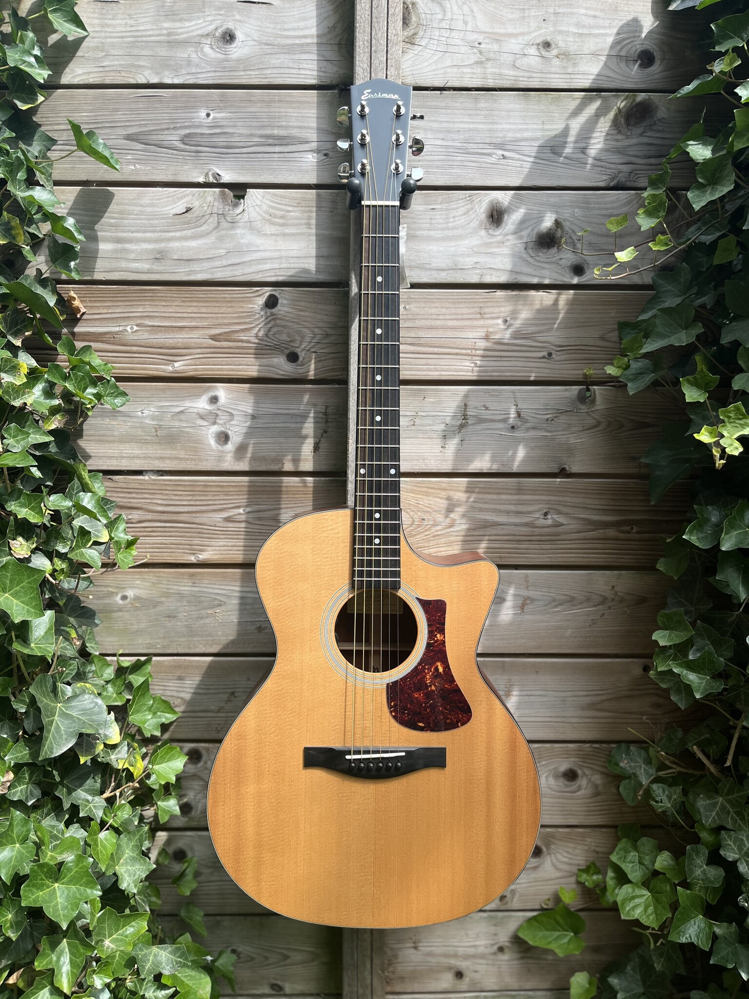 Eastman Eastman AC122-1CE