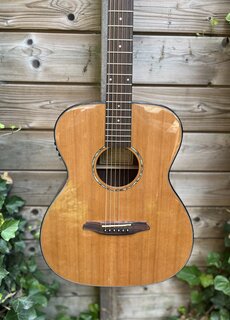 Rathbone Rathbone Cedar/Rosewood R2CRE