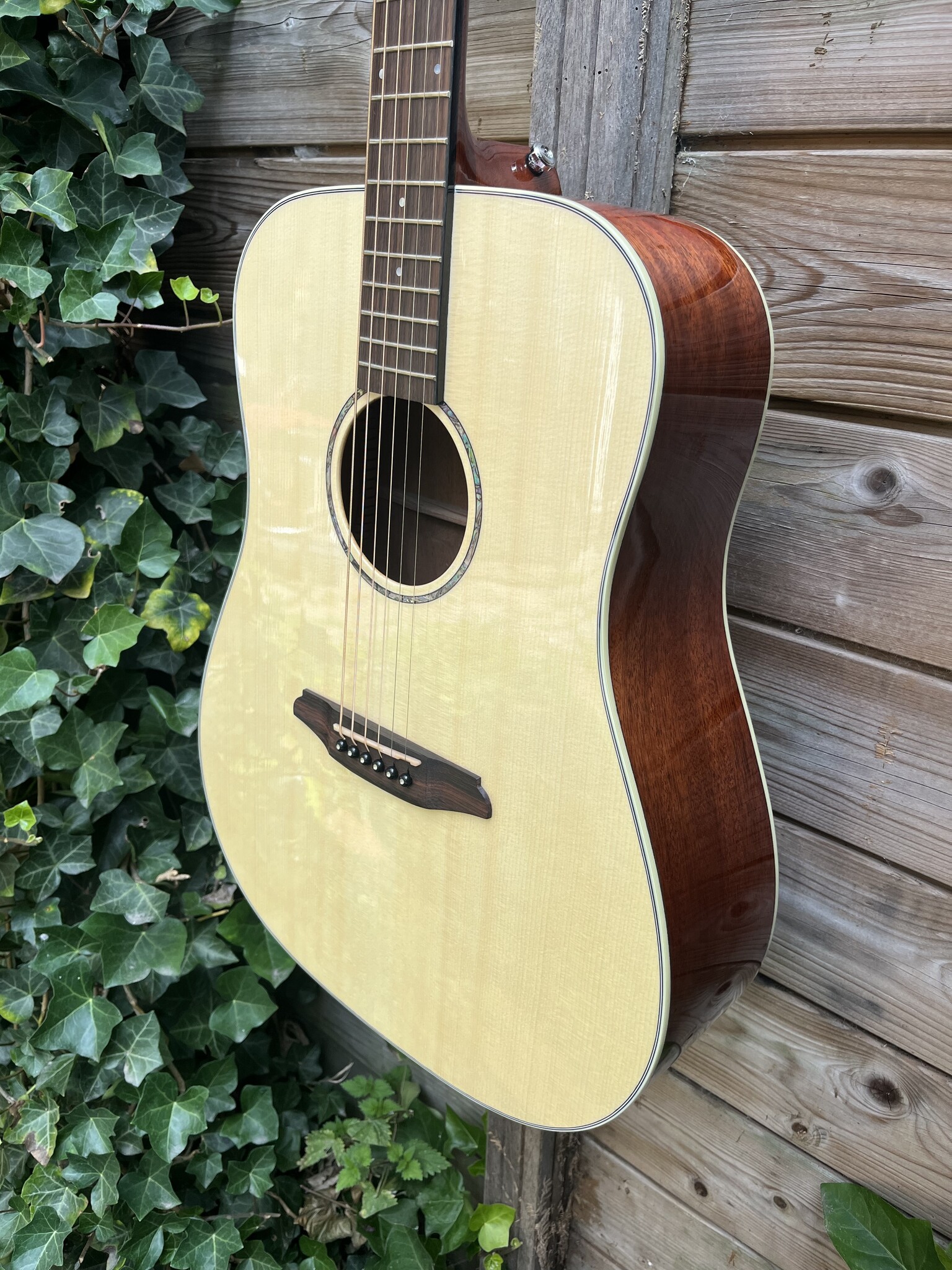 Rathbone Rathbone Spruce/Mahogany R5SM