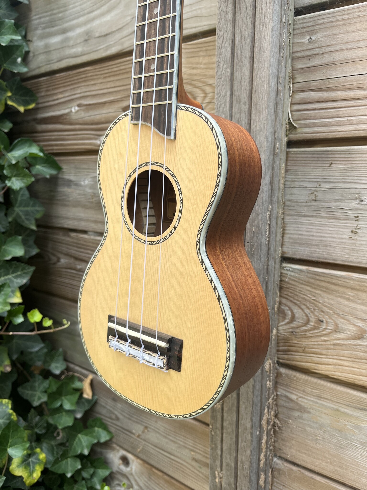 Mahalo Mahalo MP1 Natural Soprano Ukulele