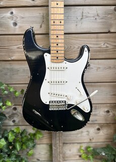 Hayride Hayride Aged Black Stratocaster