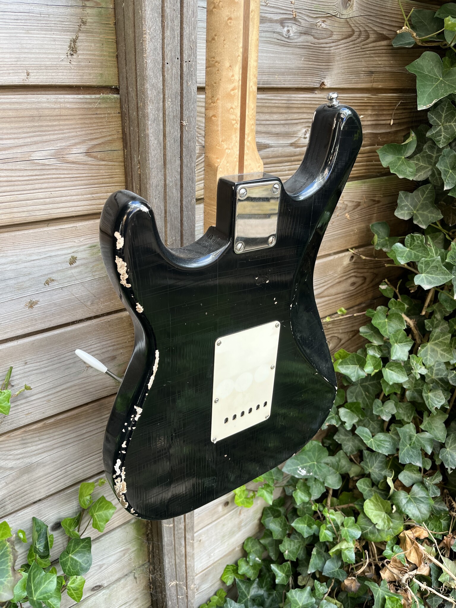 Hayride Hayride Aged Black Stratocaster