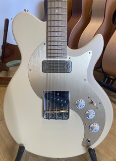 Eastman Eastman FullerTone SC'52 Desert Sand