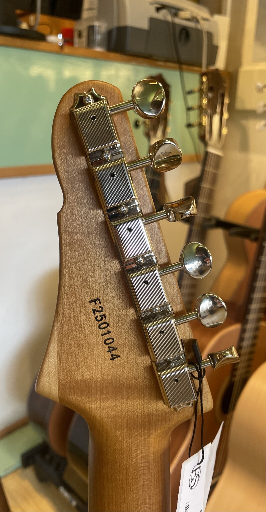 Eastman Eastman FullerTone SC'52 Desert Sand