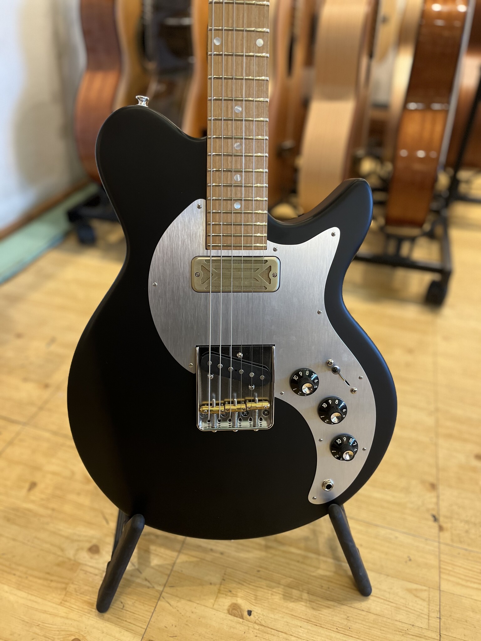 Eastman Eastman Fullertone SC'52 Moss Black